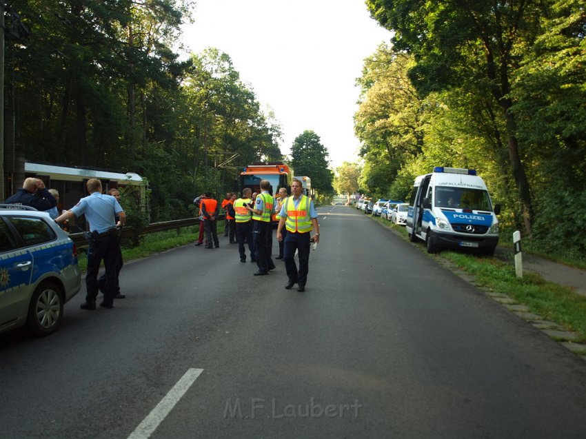 VU Radfahrer Strab Koeln Duennwald Berlinerstr Duennwalder Mauspfad P46.JPG